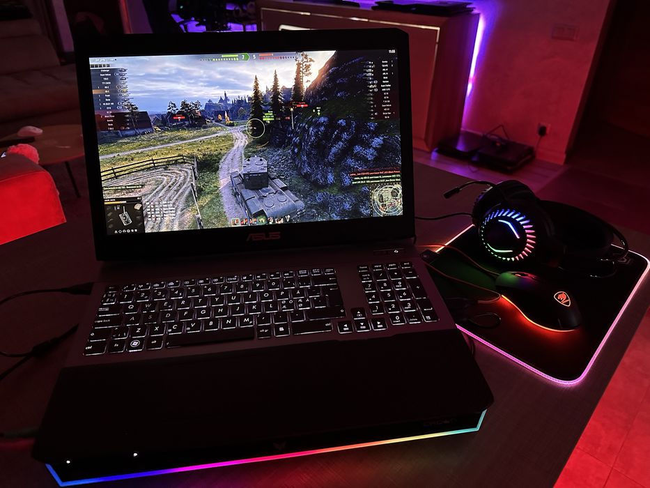 Игровой ноутбук Asus ROG + подарок игровые девайсы!