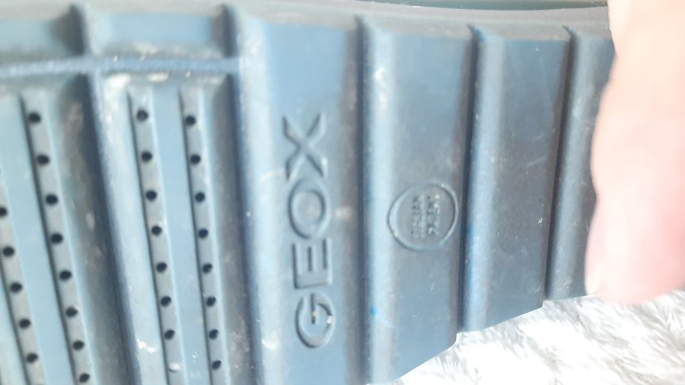 Półbuty Geox rozmiar 39