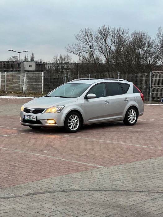 Kia Ceed Kia Ceed 1.6/Euro 5/automat/doinwestowany/bez rdzy