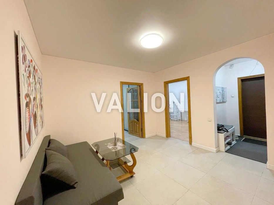 Без % продаж 3 кім. квартири, вул. Срібнокільська 14, Осокорки Позняки