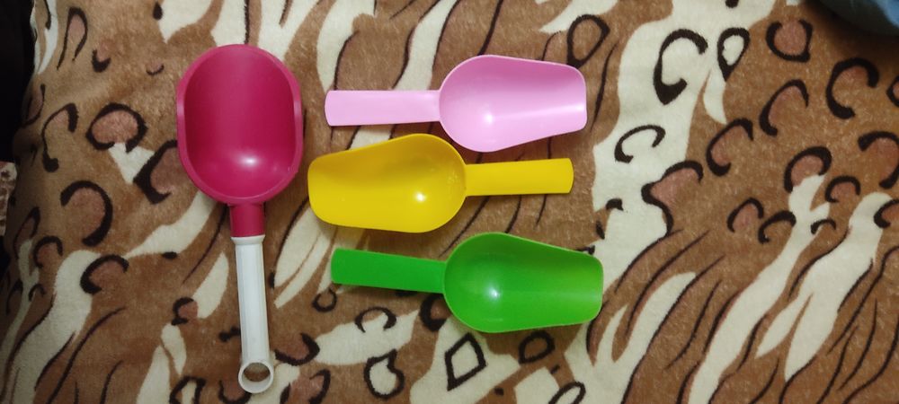 Совок для песка , можно сахарного