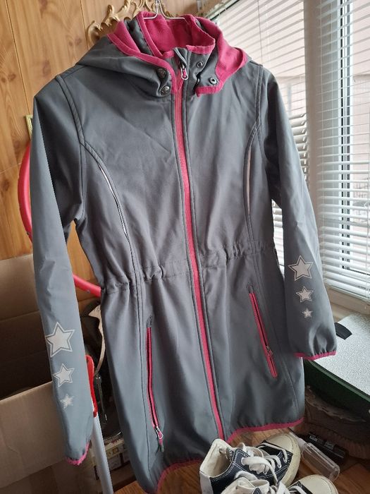 Ветровка на девочку