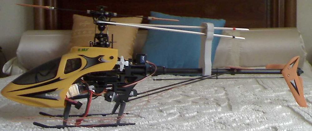 Helicópetro eléctrico Belt CP quase completo