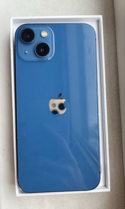 Продам IPhone 13 128