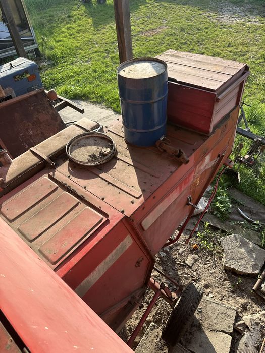 Комбайн Massey Ferguson 186