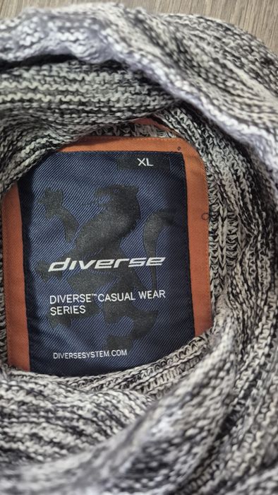 Sweter męski Diverse