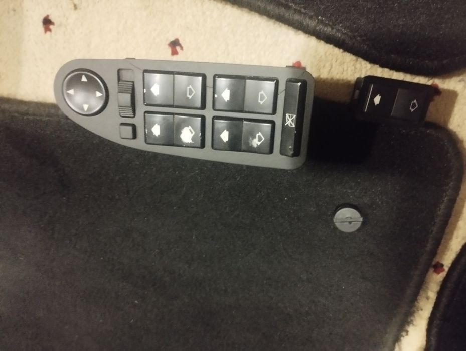 Consola de controlo dos vidros elétricos BMW e39