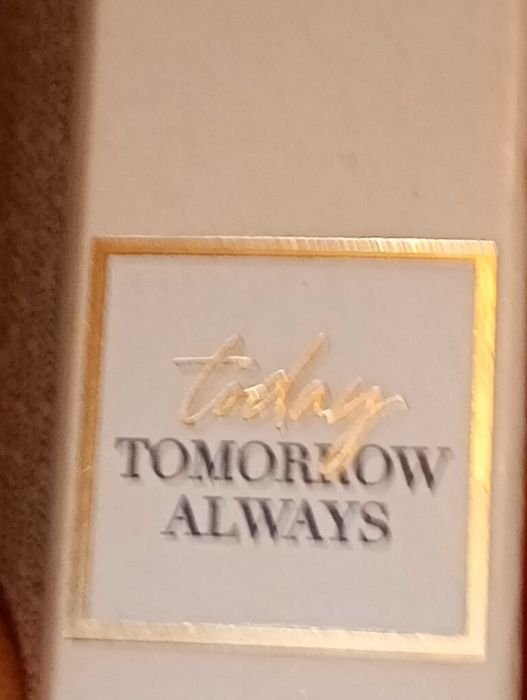 Mitsumi orginał  gucci rush avon todey tomorrow...  Emu Hest Oil