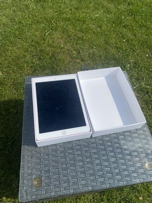 iPad Pro 9.7 WiFi Cellular 128GB Rose Gold