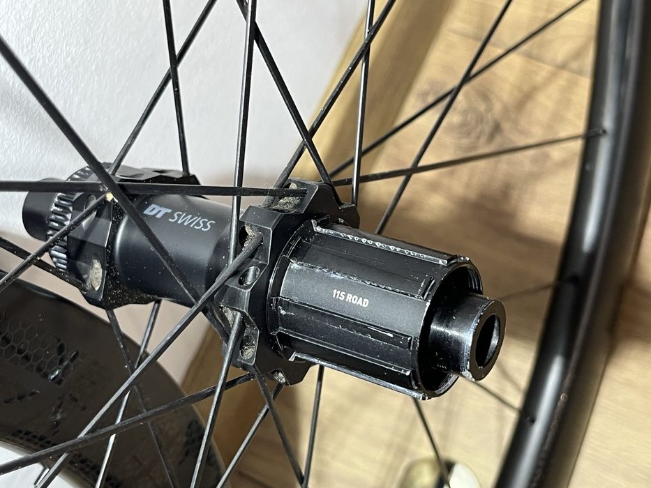 Koła rowerowe  karbonowe FFWD RYOT 44