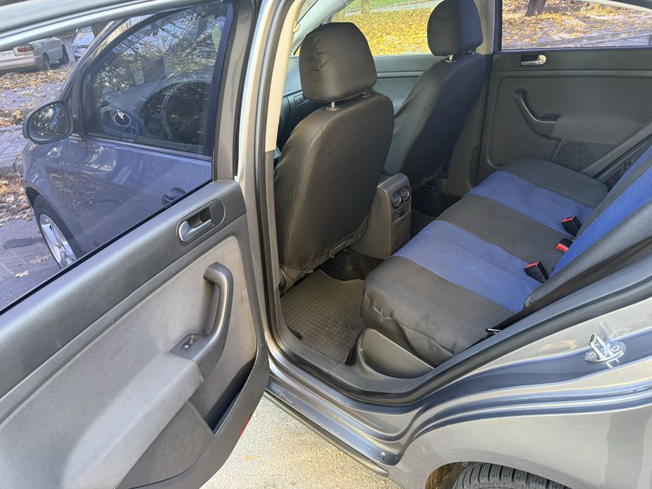 Авто в оренду/під таксі/власні потреби (умови про оренду в описі)