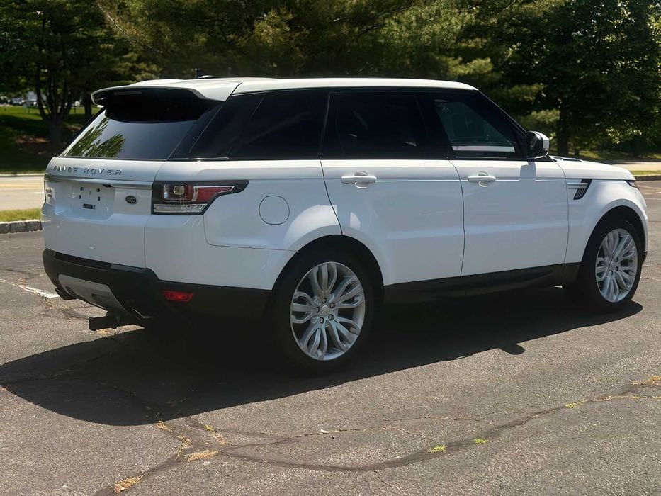 Land Rover Range Rover Sport HSE      2016