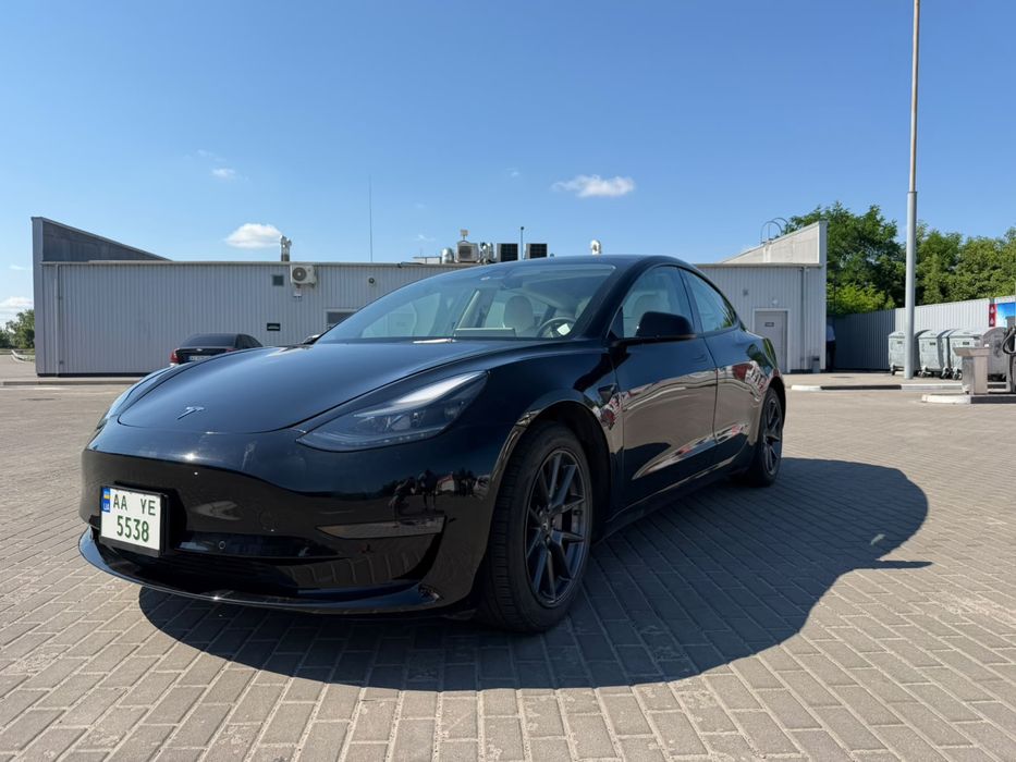 Tesla model 3 2022 AWD