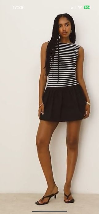 Sukienka marki ASOS DESIGN