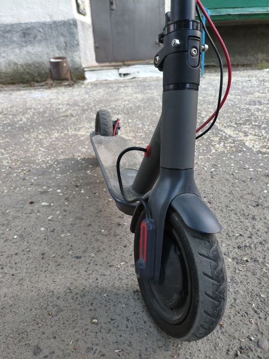 Електросамокат  Xiaomi m365