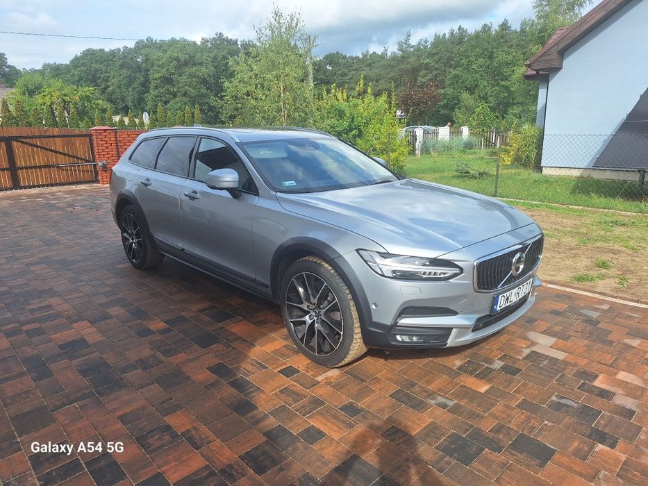 Volvo V90 Cross Country D5 zamiana
