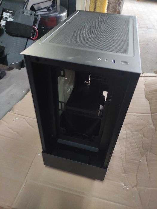 Obudowa do komputera 3 szt Lian Li O11 Dynamic Nzxt H5 Corsair 4000D