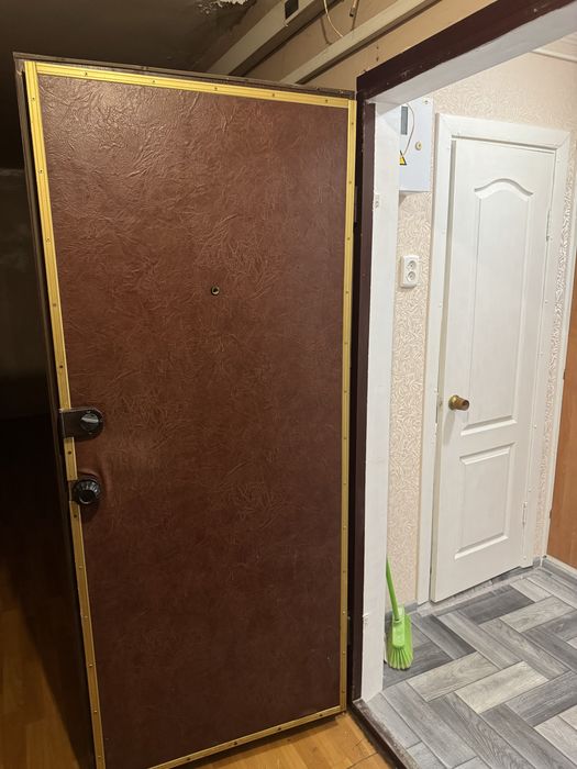 Продам кімнату в общежитії на Домнобудівників