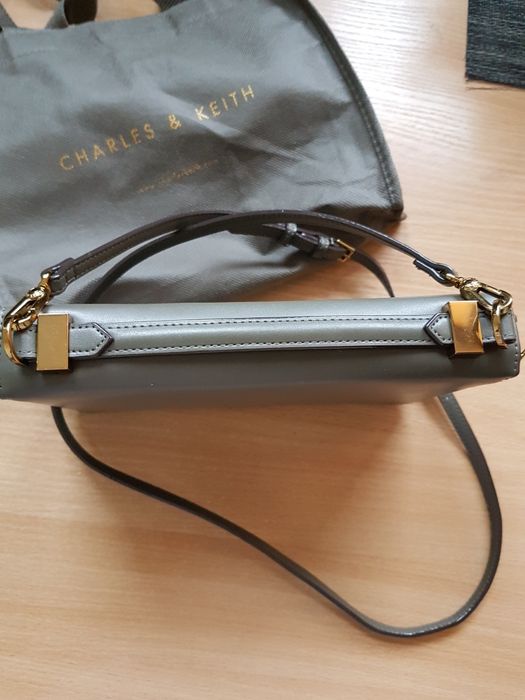 Сумка кардхолдер charles & keith