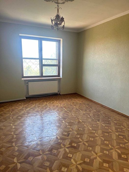 Продам уютный дом ближнем пригороде, в Корсунцах