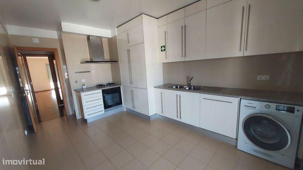 Apartamento T3 - Centro de Fátima