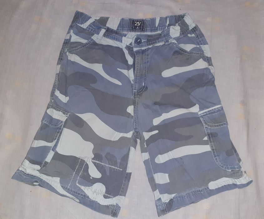 Calções de sarja p/rapaz 10 anos