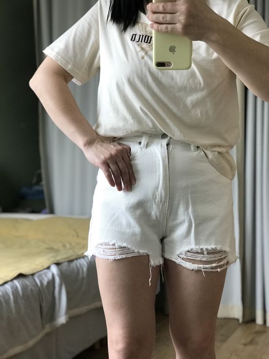 Шорти жіночі джинсові