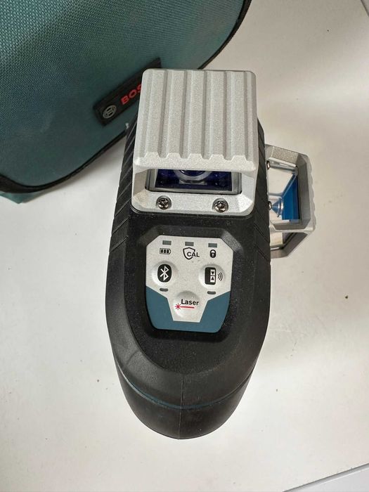 Nível laser de linhas GLL 3-80C