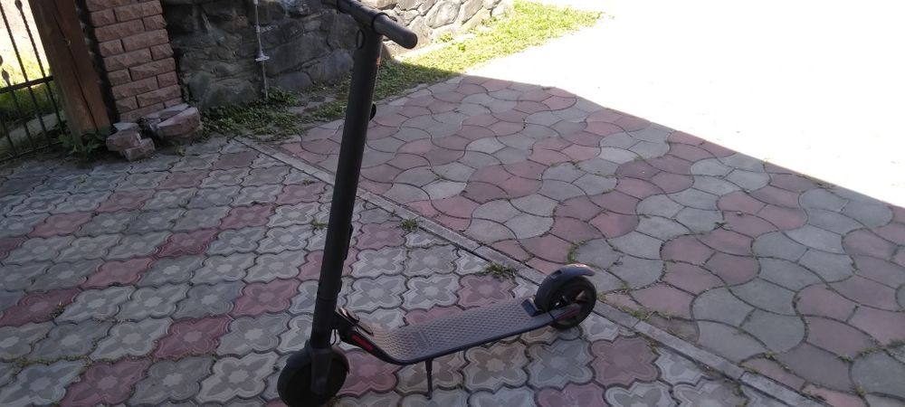Електросамокат Segway Ninebot