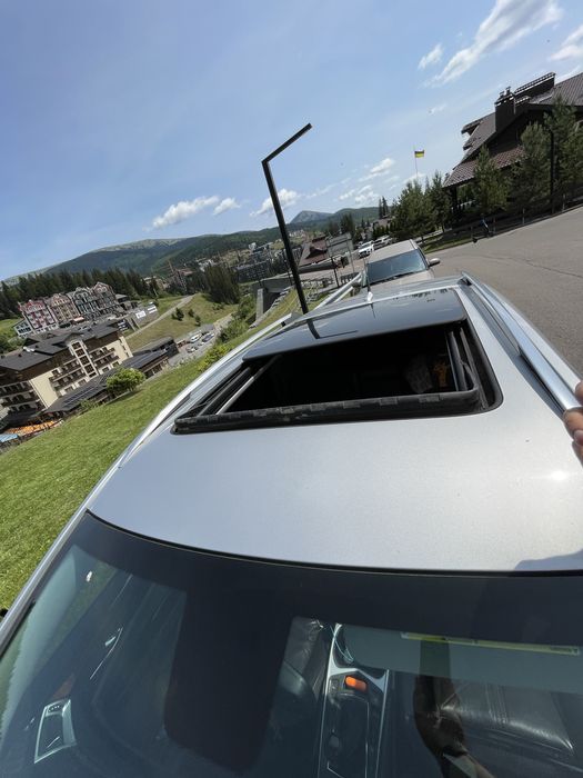 Cadillac srx 2011 року