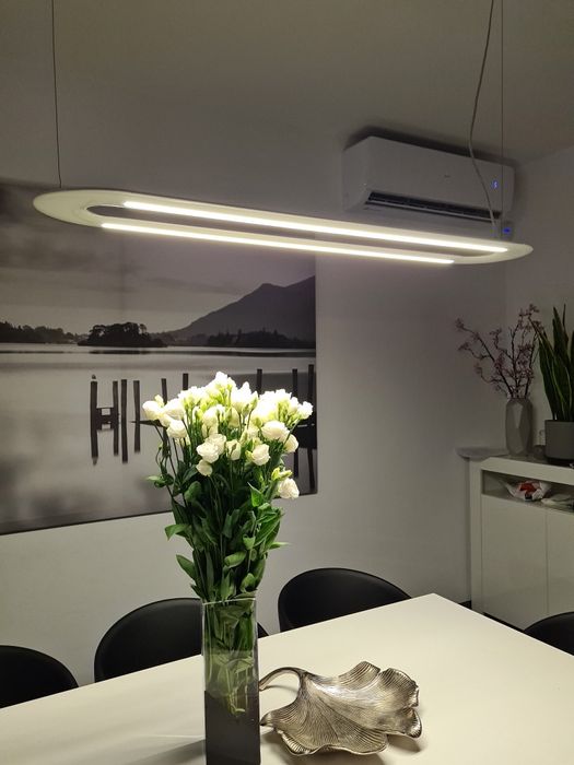 Lampa biała Led jadalnia nowoczesna