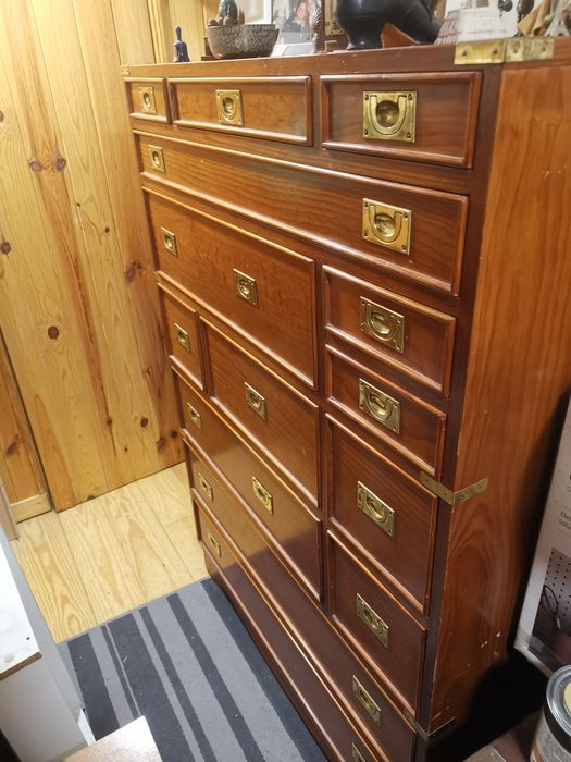 Armário em madeira - Quarto