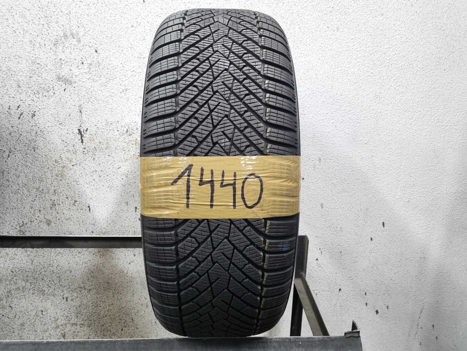 255/45/19 100H Pirelli Cinturato Winter 2 seal D.4924