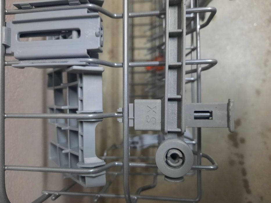 Tabuleiro superior máquina lavar louça Ariston