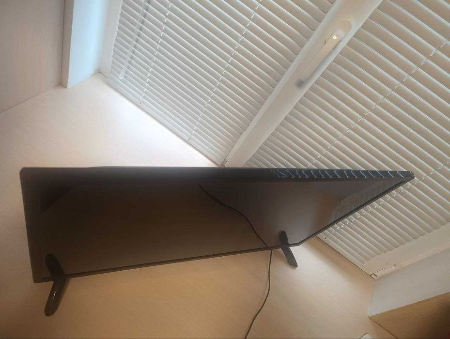 Телевизор-монитор  32" Samsung Full HD