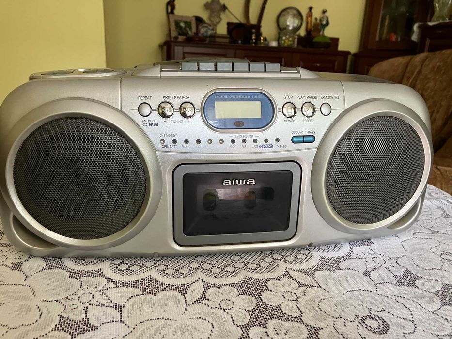 Odtwarzacz CD/radio/magnetofon AIWA CSD-TD61