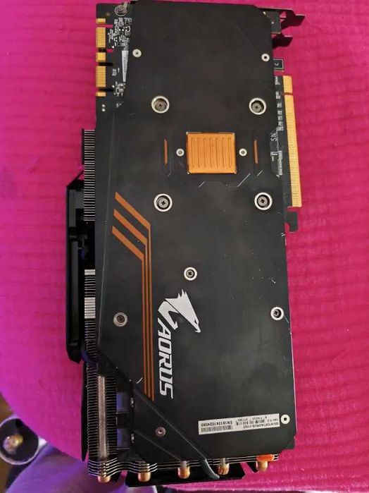 Lote de Componentes PC: GTX 1080 Ti, i7-7820X e Board X299