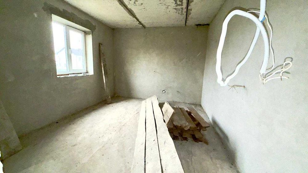 Продається будинок з ділянкою в с. Хриплин (7)