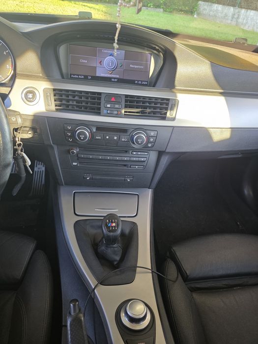 BMW 330d (E91) - M57 & Caixa Manual
