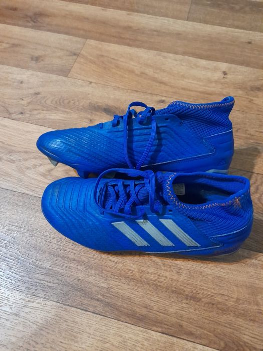 Бутси       Adidas