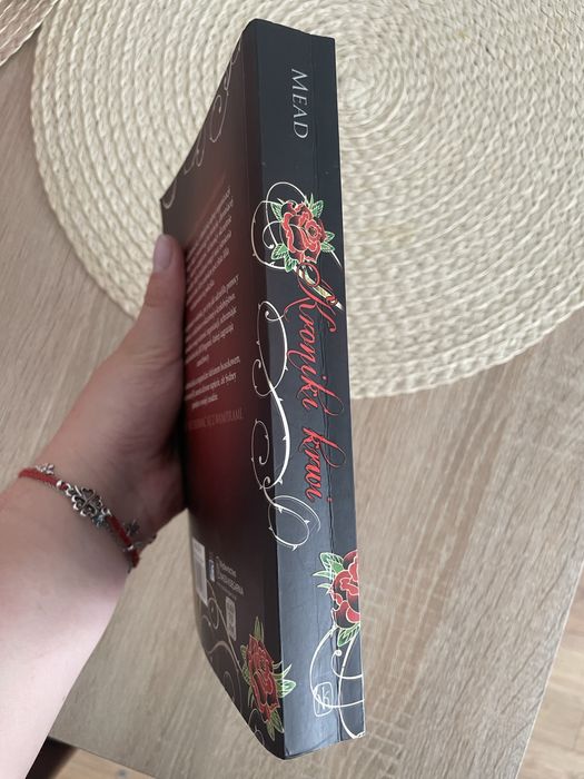 Kroniki krwi Richelle Mead świat akademii wampirów
