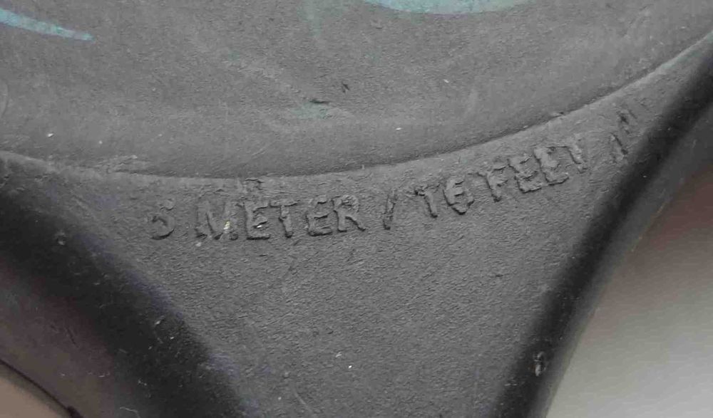 Поводок-рулетка Flexi Classic M лента 5 м до 25 кг черная