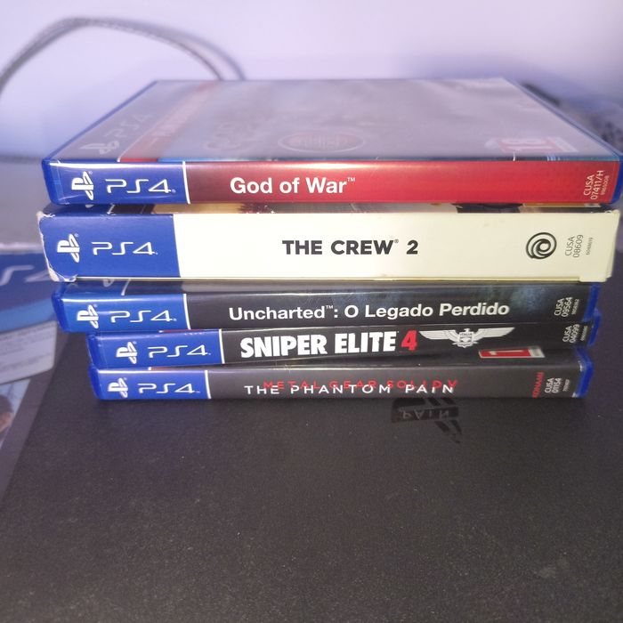 Playstation 4.  1T
