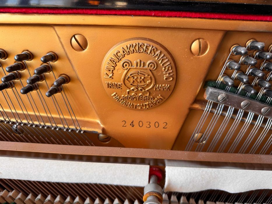 Piano KAWAI K48 vertical