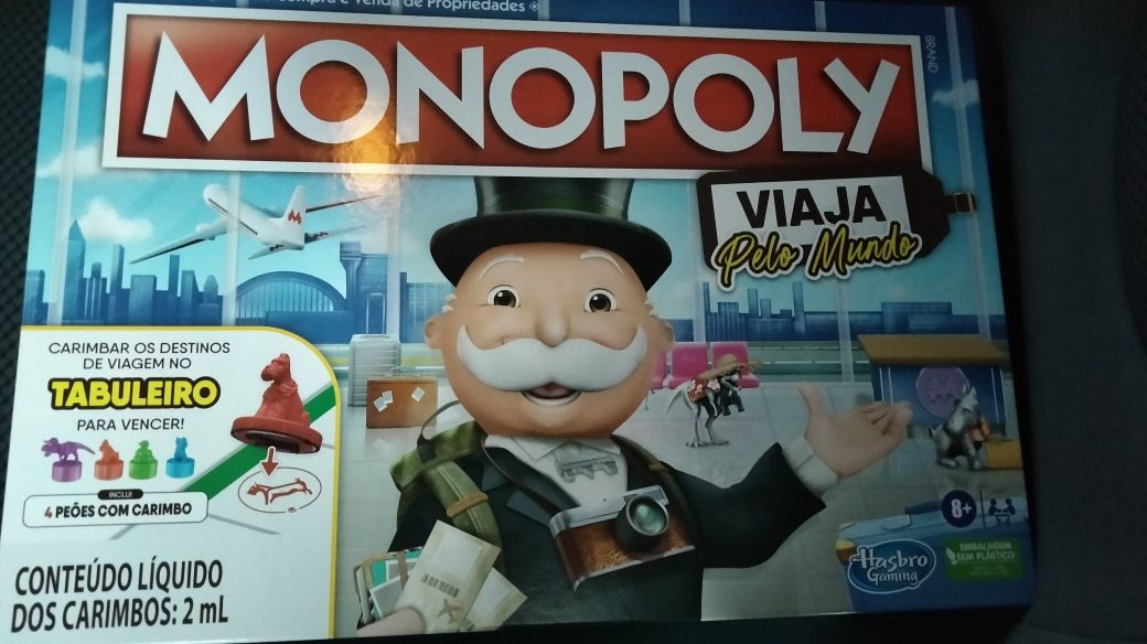 Jogo de Tabuleiro Hasbro Monopoly Viaja pelo Mundo