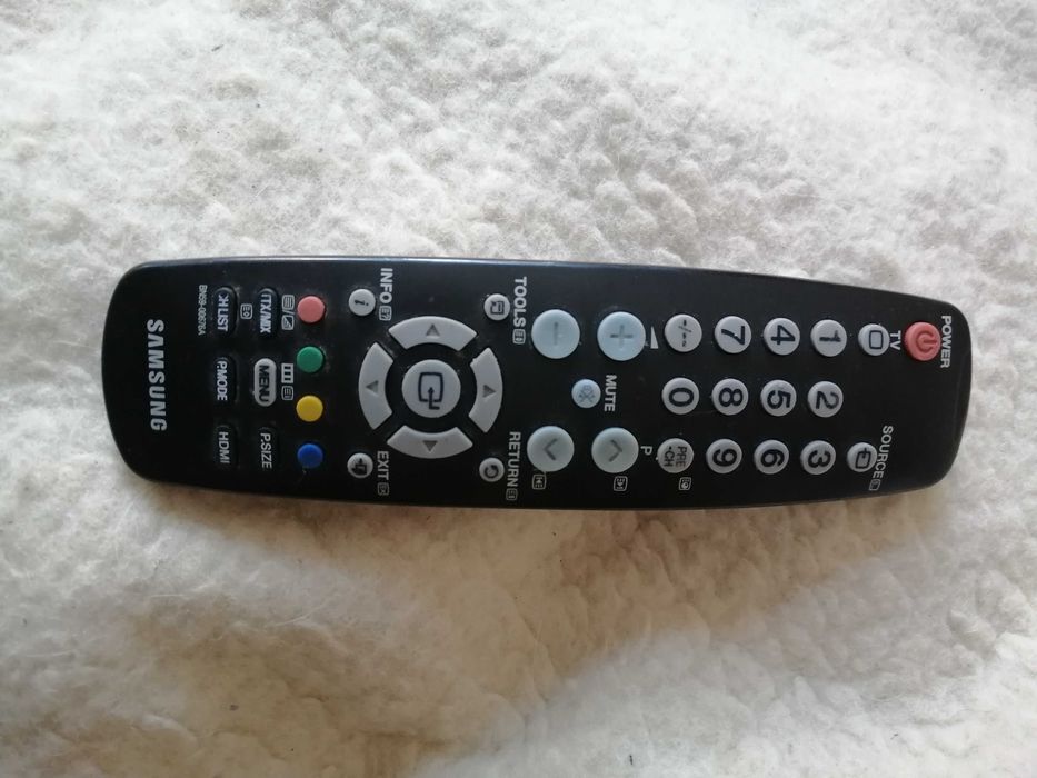 Pilot  do telewizora  Samsunga BN59-006