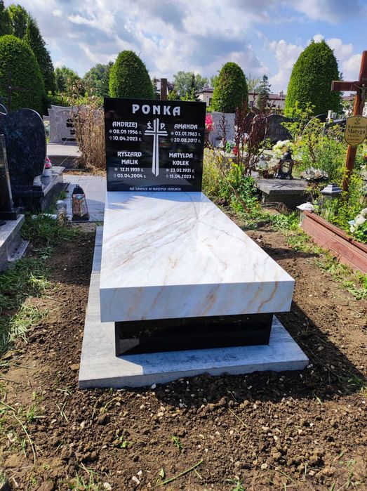 Nagrobek za 3050zł. Montaż całą Polska.