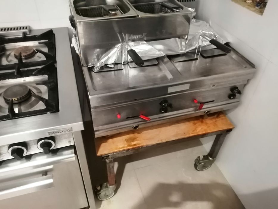 Equipamento completo de restaurante