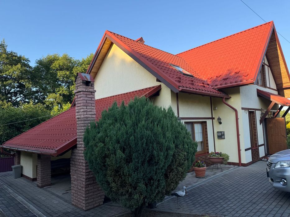 Продаж будинку по вулиці Романця.