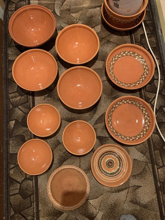 Посуд з глини кераміка